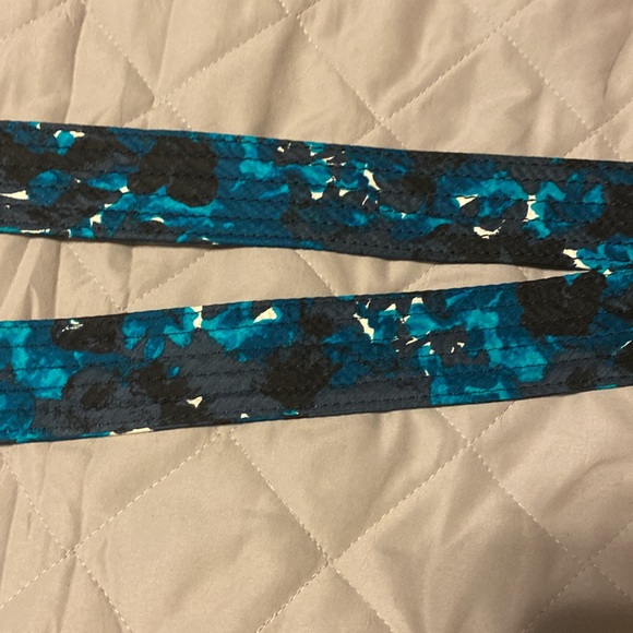 J Crew Women's Silk D Ring Belt - Picture 3 of 6